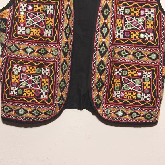 Vintage Passports Boho Cotton Mirror Accent Embroidered Vest Size Large - Picture 5 of 7